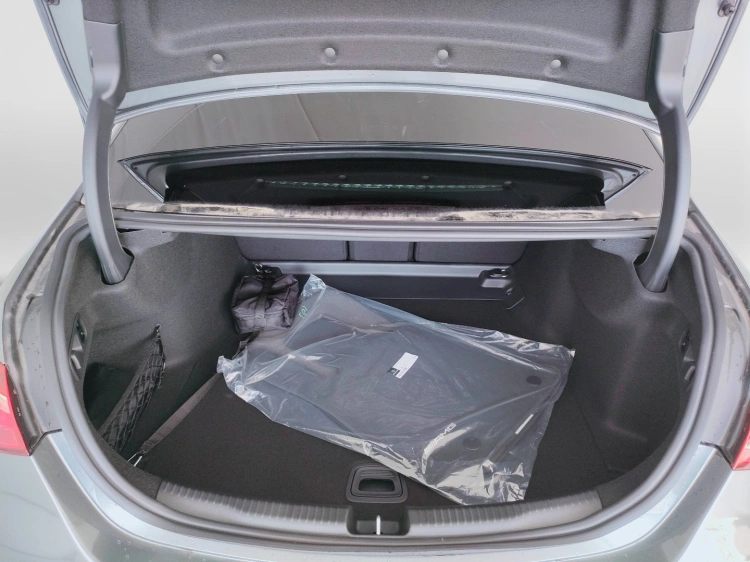 16 - Mercedes-Benz Classe C 220 d mhev AMG Line Advanced 200cv auto