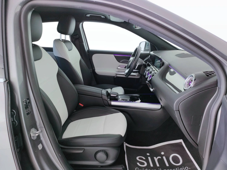 9 - Mercedes-Benz GLA 200 d Premium 4matic auto