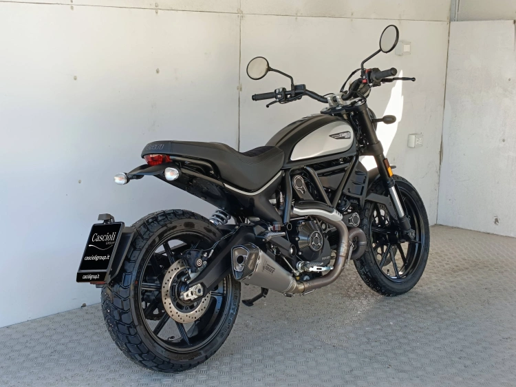 2 - Ducati Scrambler 