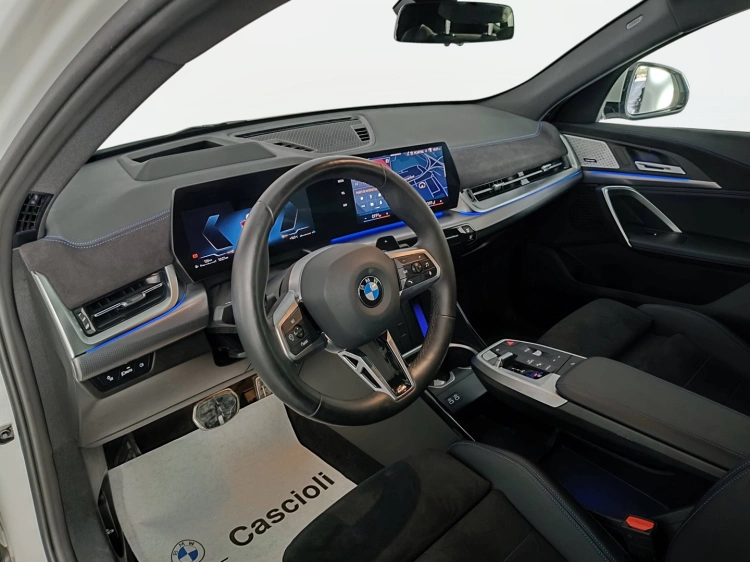 7 - BMW X2 X2 xdrive 20d 48V MSport Pro auto