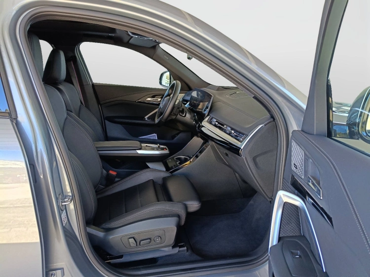 11 - BMW X2 X2 sdrive 18d MSport auto