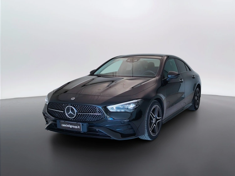 1 - Mercedes-Benz CLA Coupe 200 d AMG Line Premium Plus auto