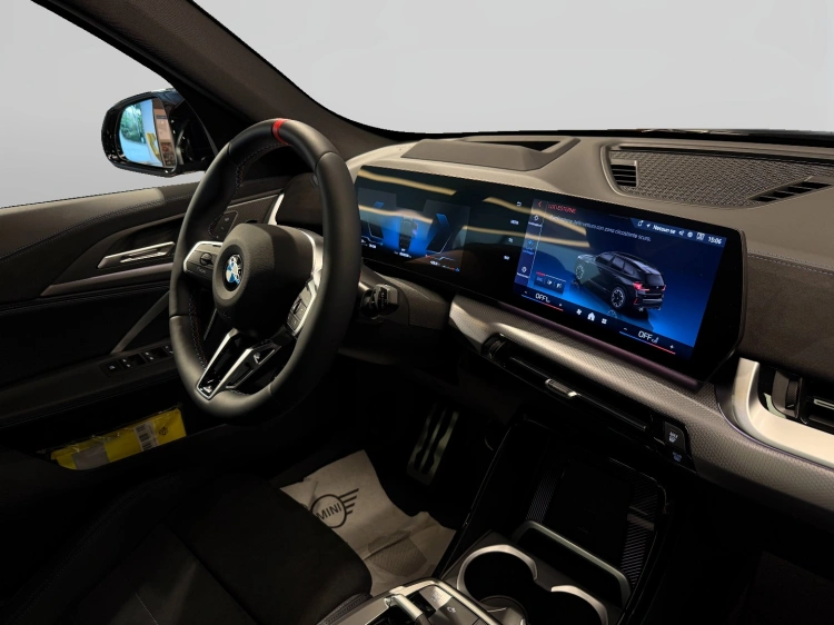 19 - BMW X1 M BMW X1 M35i xDrive
