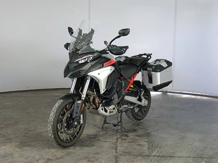 4 - Ducati Multistrada multistrada V4s Ralyye travel  radar