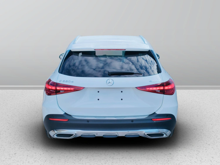 4 - Mercedes-Benz Classe C 220 d 4MATIC All Terrain