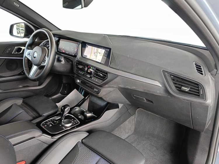 10 - BMW Serie 1 118d Msport auto