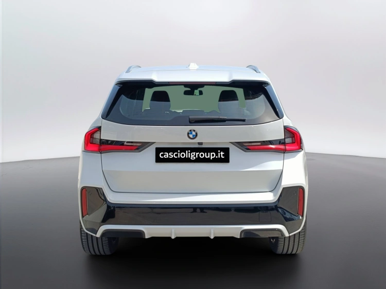 4 - BMW X1 X1 sdrive18d MSport auto