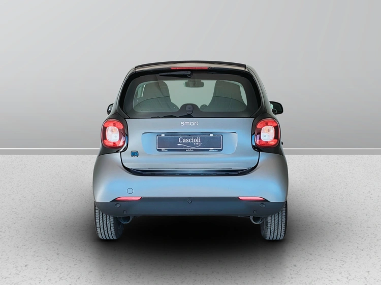 4 - smart fortwo Fortwo eq Passion 4,6kW