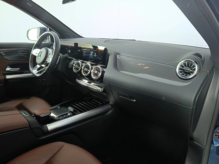 10 - Mercedes-Benz GLA Mercedes 250 e phev (eq-power) Sport Plus auto