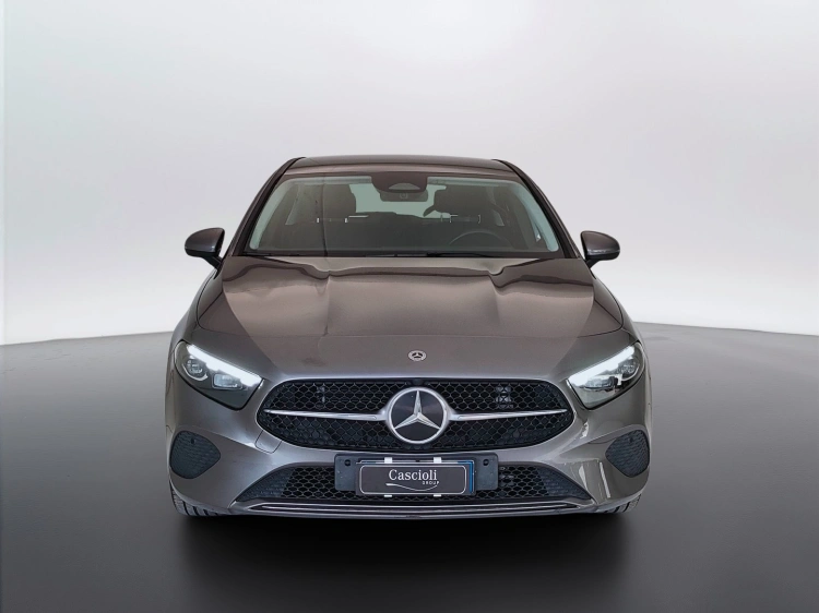 2 - Mercedes-Benz Classe A 180 d Progressive Advanced auto