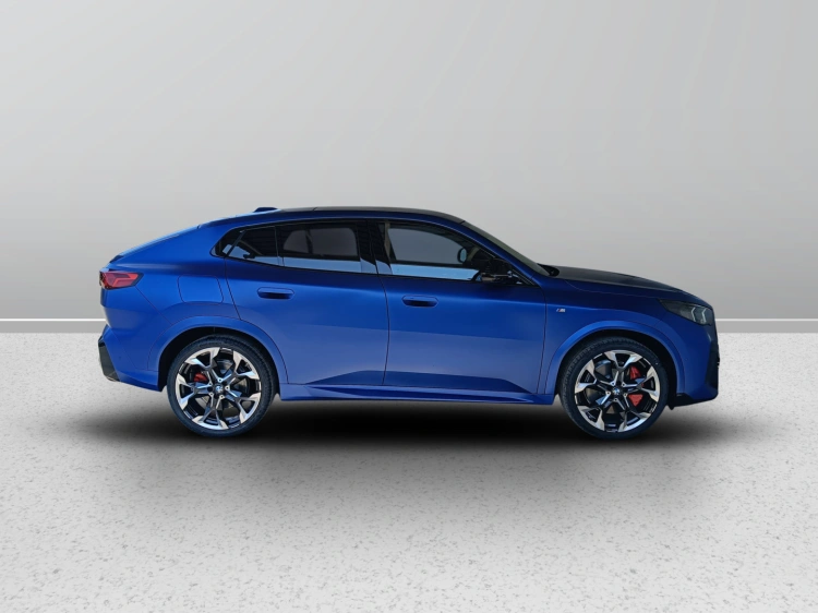 6 - BMW X2 M BMW X2 M35i xDrive