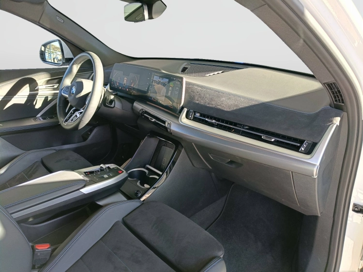 10 - BMW X2 X2 sdrive 18d MSport Pro auto