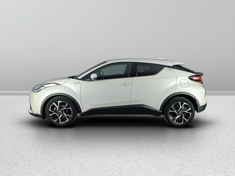 3 - Toyota C-HR C-HR 1.8h Trend e-cvt