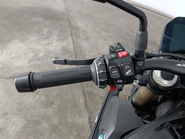 7 - BMW Motorrad R S 1000 R Abs my21