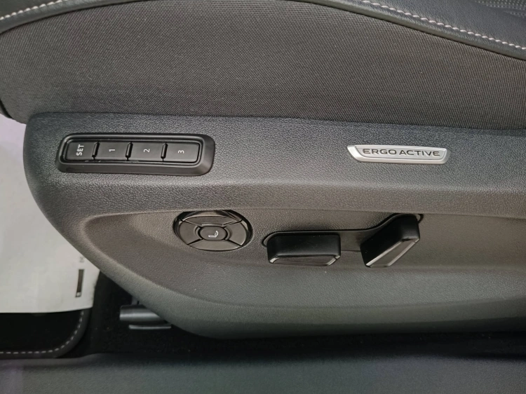 18 - Volkswagen Touran Tayron 2.0 tdi R-Line Plus 4motion 193cv dsg 7p.ti