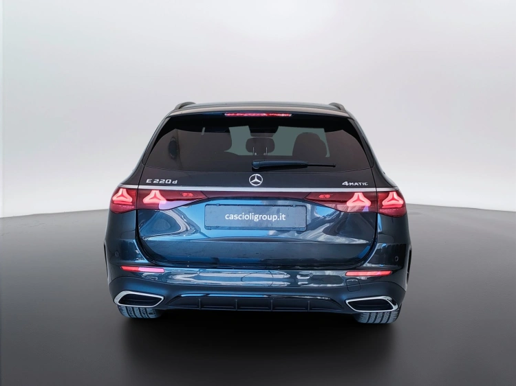 6 - Mercedes-Benz Classe E SW 220 d AMG Line Premium 4matic auto