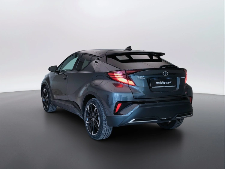 7 - Toyota C-HR C-HR 2.0h GR Sport e-cvt