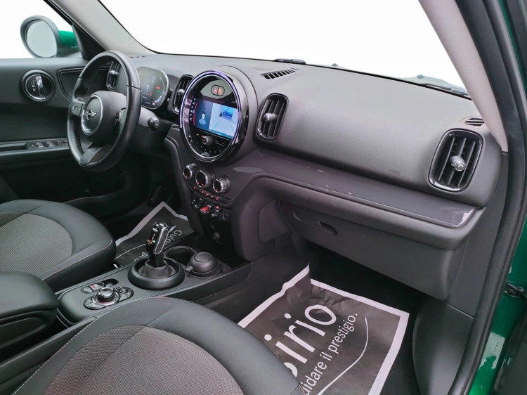 10 - MINI Countryman Mini Countryman 1.5 One D Business auto