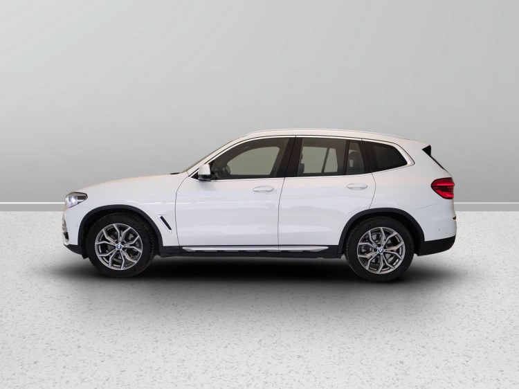 3 - BMW X3 X3 xdrive20i xLine 184cv auto
