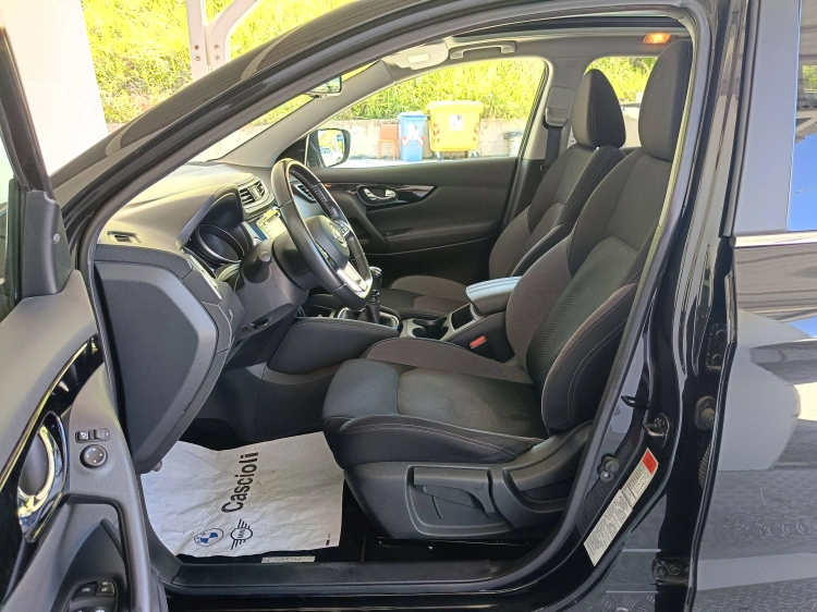 8 - Nissan qashqai Qashqai 1.7 dci N-Connecta 4wd 150cv