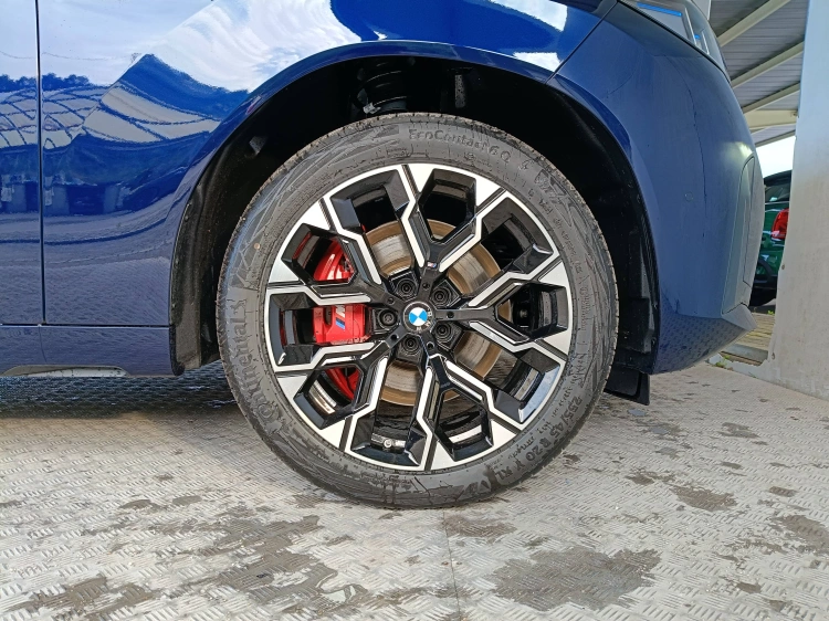 12 - BMW X3 BMW X3 40d xDrive