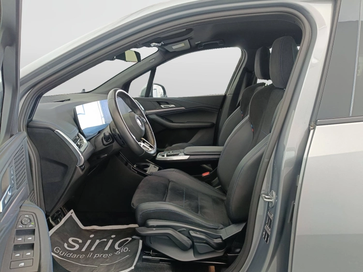 8 - BMW Serie 2 218d Active Tourer Msport auto