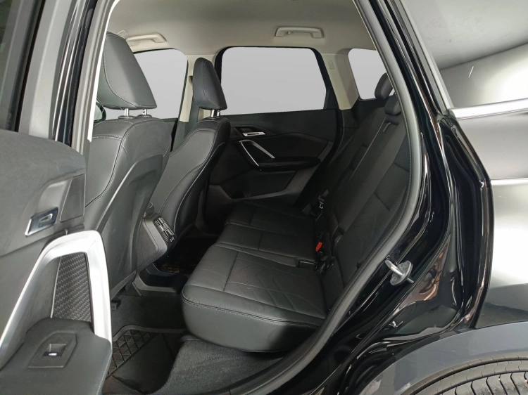 9 - BMW X1 X1 sdrive18i X-Line auto