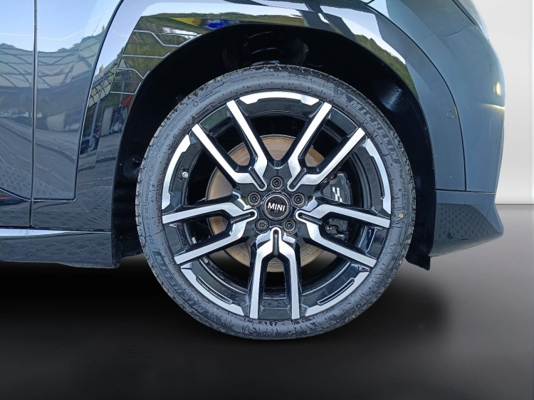 12 - MINI Aceman ACEMAN E