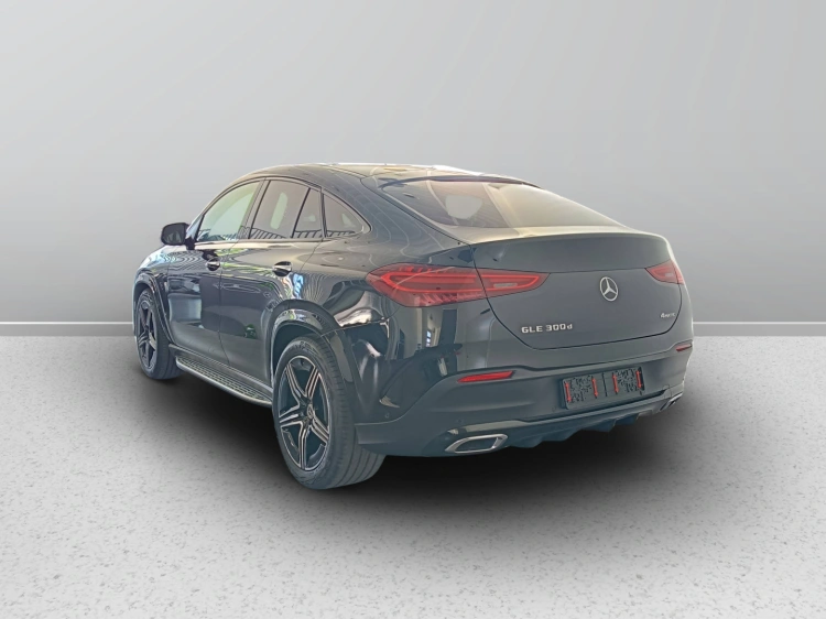 4 - Mercedes-Benz GLE 300 d 4MATIC Coupe