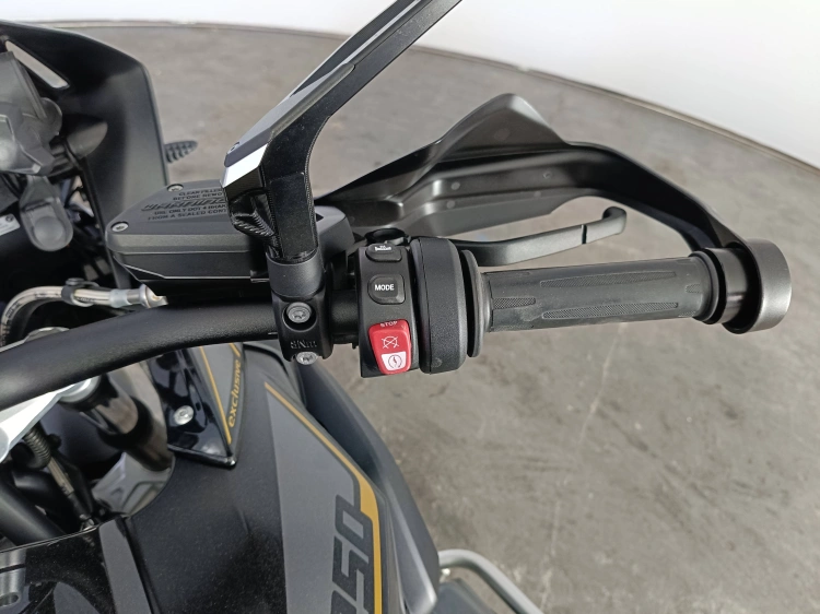 7 - BMW Motorrad GS R 1300 GS