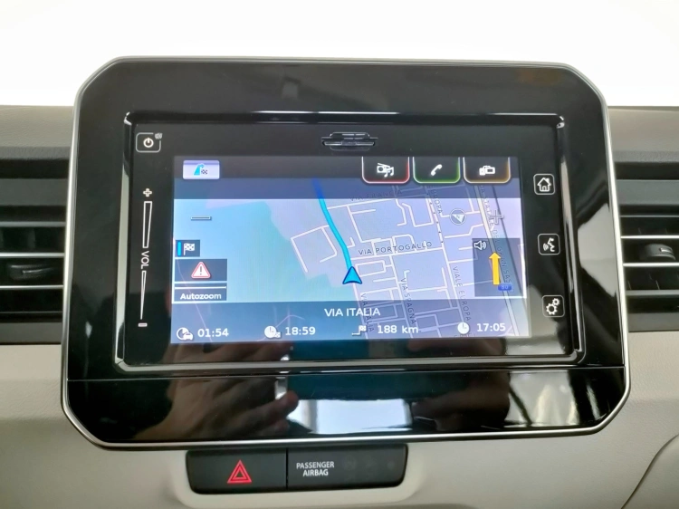 11 - Suzuki Ignis Ignis 1.2h Top 2wd