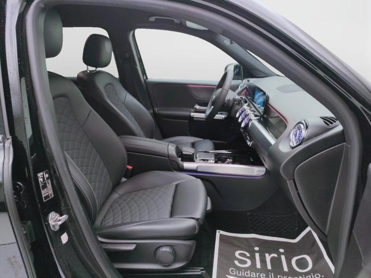 9 - Mercedes-Benz GLB 180 d Sport Plus auto