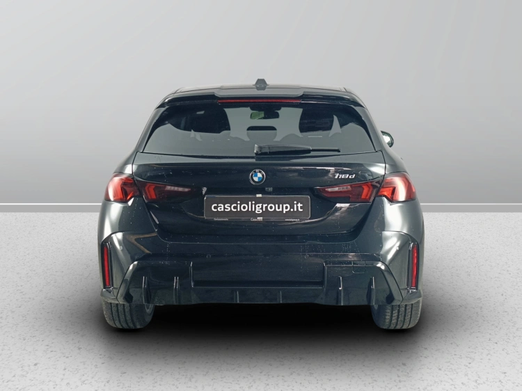 5 - BMW Serie 1 118d MSport Pro auto