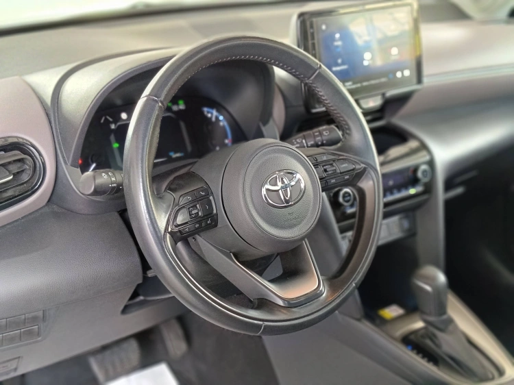 12 - Toyota Yaris Cross Yaris Cross 1.5h Lounge fwd 116cv e-cvt