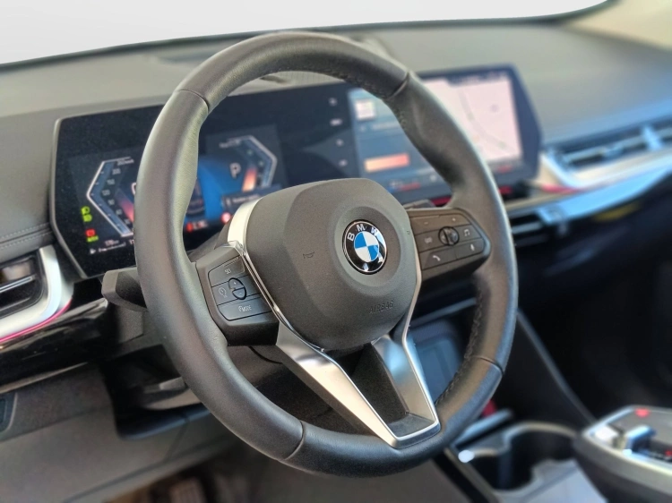 16 - BMW X1 X1 sdrive18d X-Line auto