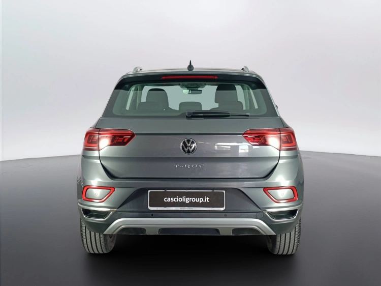 5 - Volkswagen T T-Roc 2.0 tdi Style 115cv