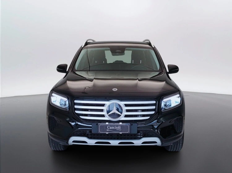 2 - Mercedes-Benz GLB 180 d Advanced auto