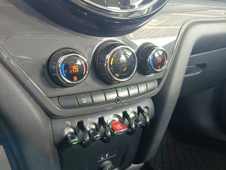 15 - MINI Countryman Mini Countryman 2.0 Cooper D Northwood Edition auto