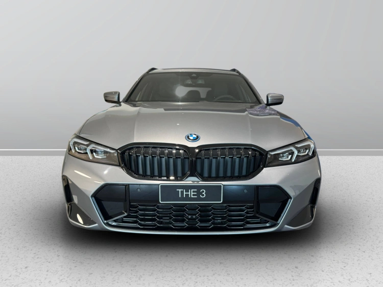 2 - BMW Serie 3 320e Touring