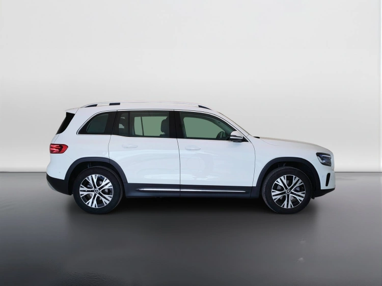 4 - Mercedes-Benz GLB 180 d Progressive Advanced auto