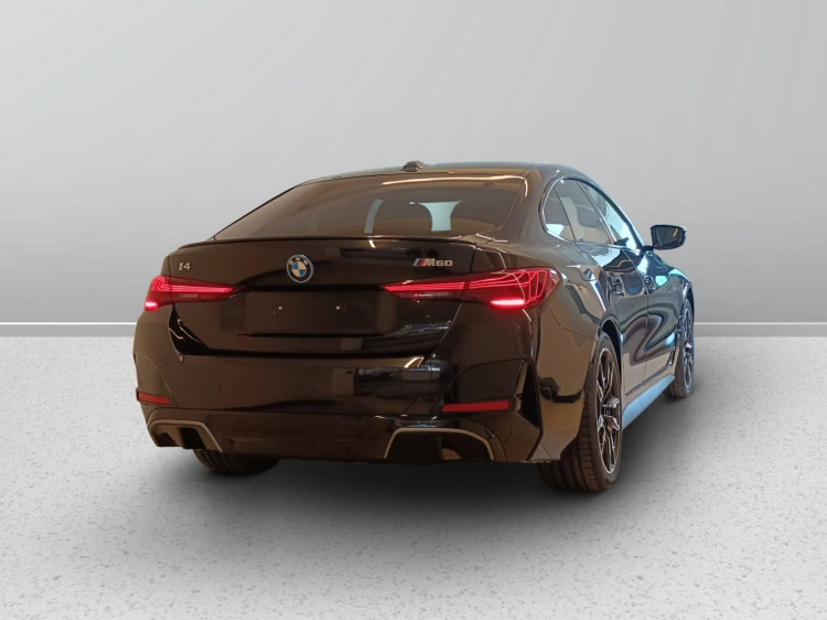 3 - BMW i4 M BMW i4 M60 xDrive Gran Coupé