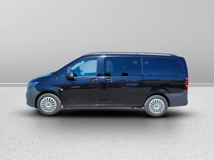 3 - Mercedes Vans Vito 114 cdi long tourer pro auto my20