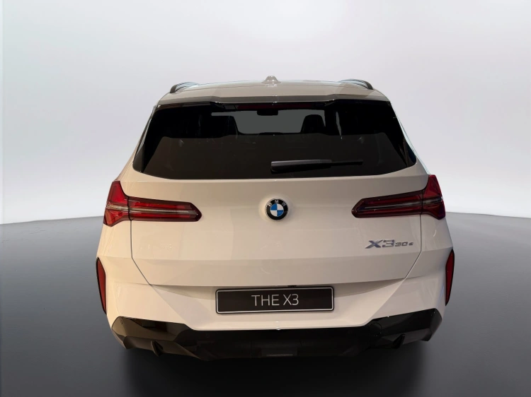 7 - BMW X3 BMW X3 30e xDrive