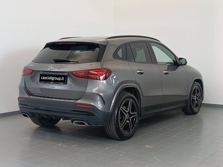 4 - Mercedes-Benz GLA 200 d AMG Line Advanced Plus Tech Edition auto