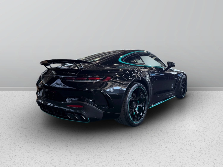 15 - Mercedes AMG GT Coupé Mercedes-AMG GT 63 PRO 4MATIC+ Motorsport Collectors Edition