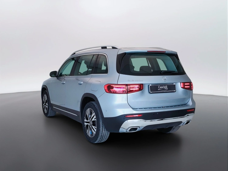 6 - Mercedes-Benz GLB 180 d Progressive Advanced auto