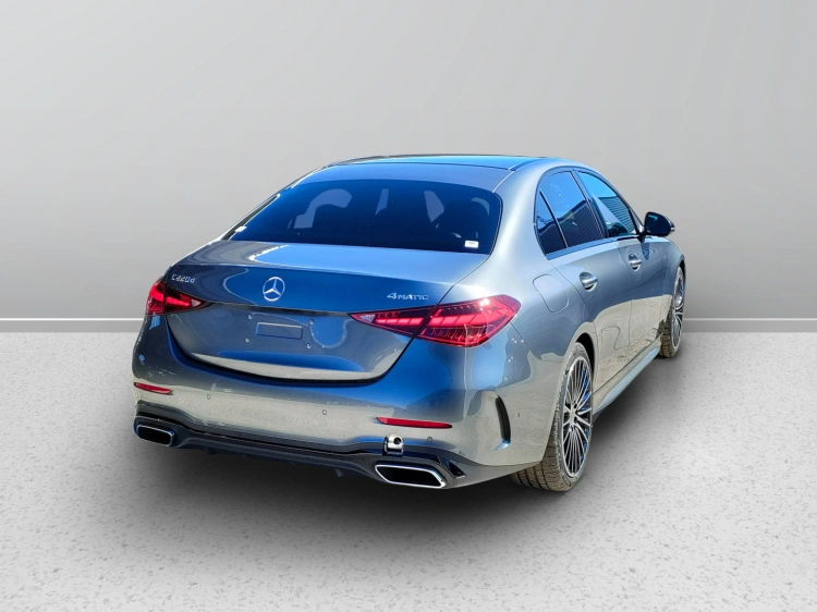 6 - Mercedes-Benz Classe C 220 d 4MATIC