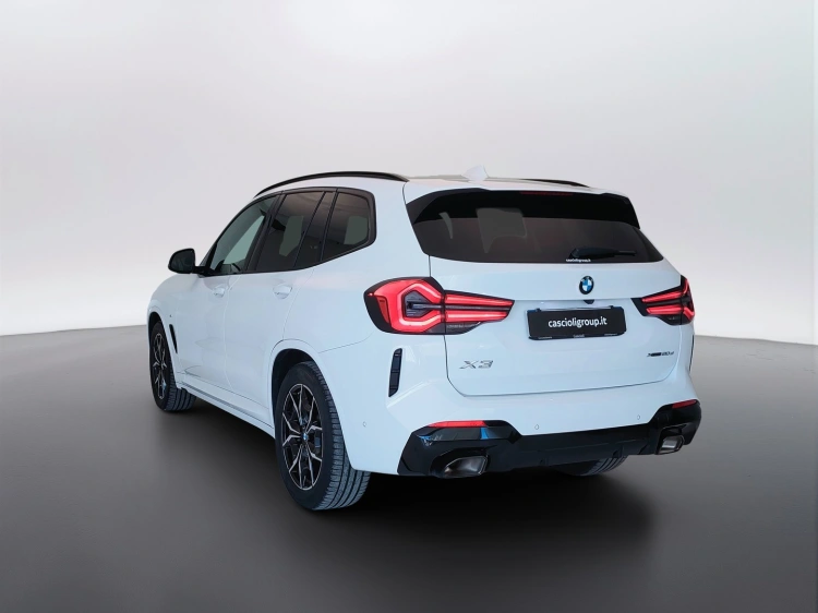 8 - BMW X3 X3 xdrive20d mhev 48V Msport auto