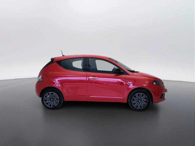 6 - Lancia Ypsilon III 2021 Ypsilon 1.0 firefly hybrid Gold s&s 70cv