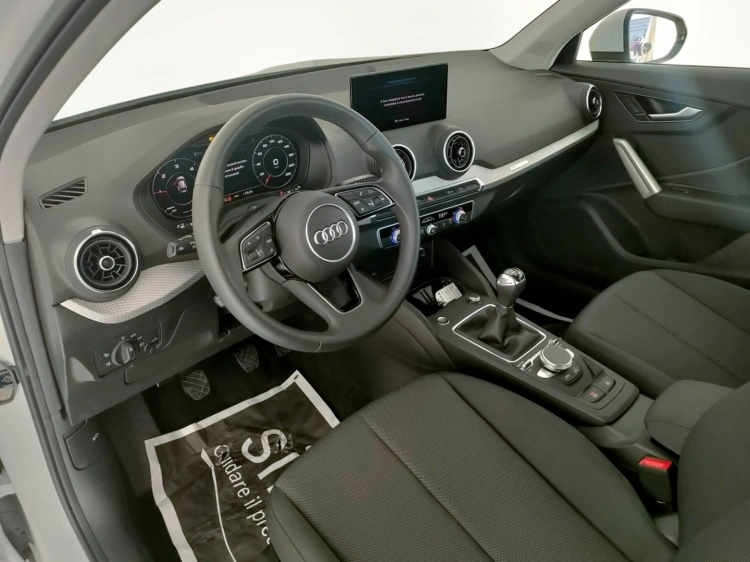 14 - Audi Q2 Q2 30 2.0 tdi S line edition